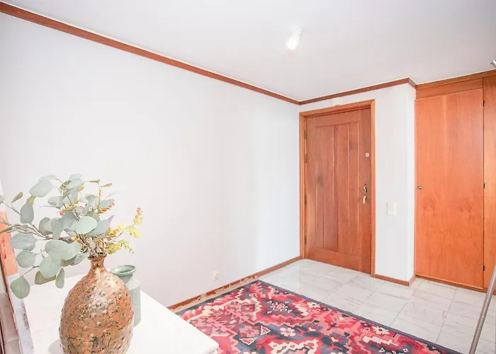 Liiiving In | Sea & River View * Oporto