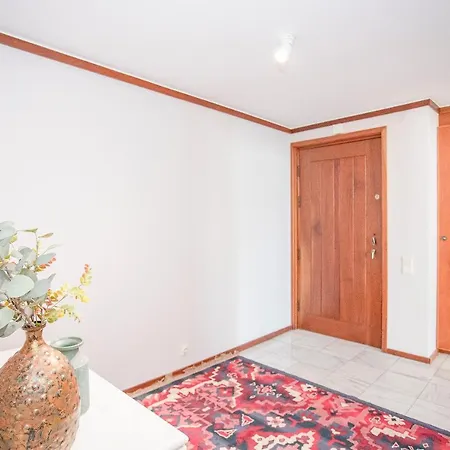 Liiiving In | Sea & River View * Oporto